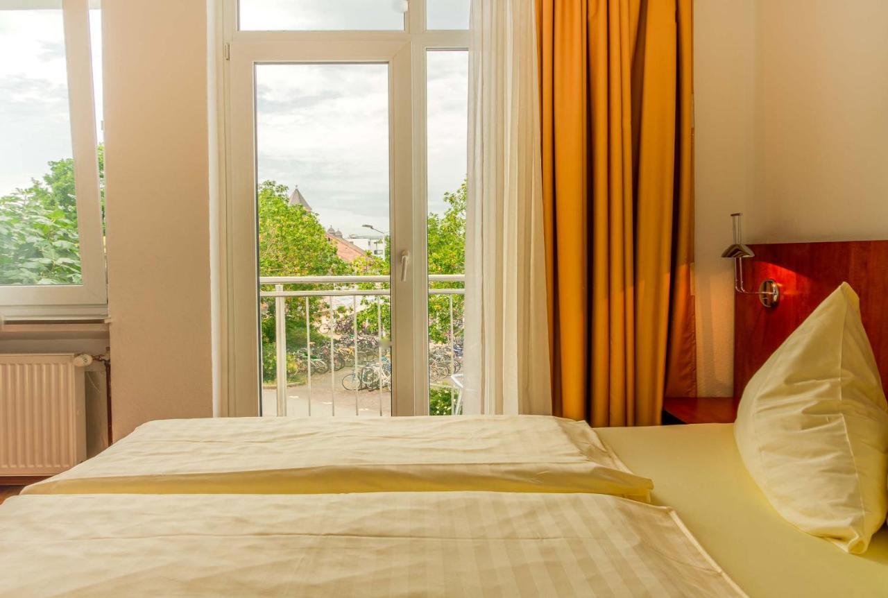 Parkhotel Friedrichstrasse Gießen Buitenkant foto