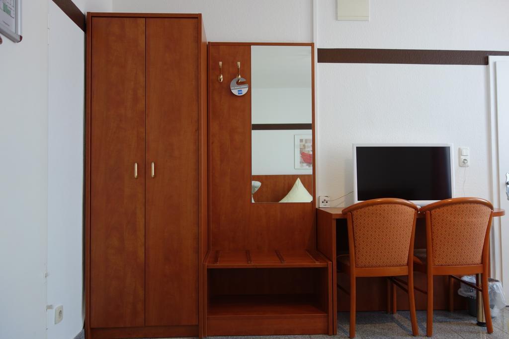 Parkhotel Friedrichstrasse Gießen Buitenkant foto